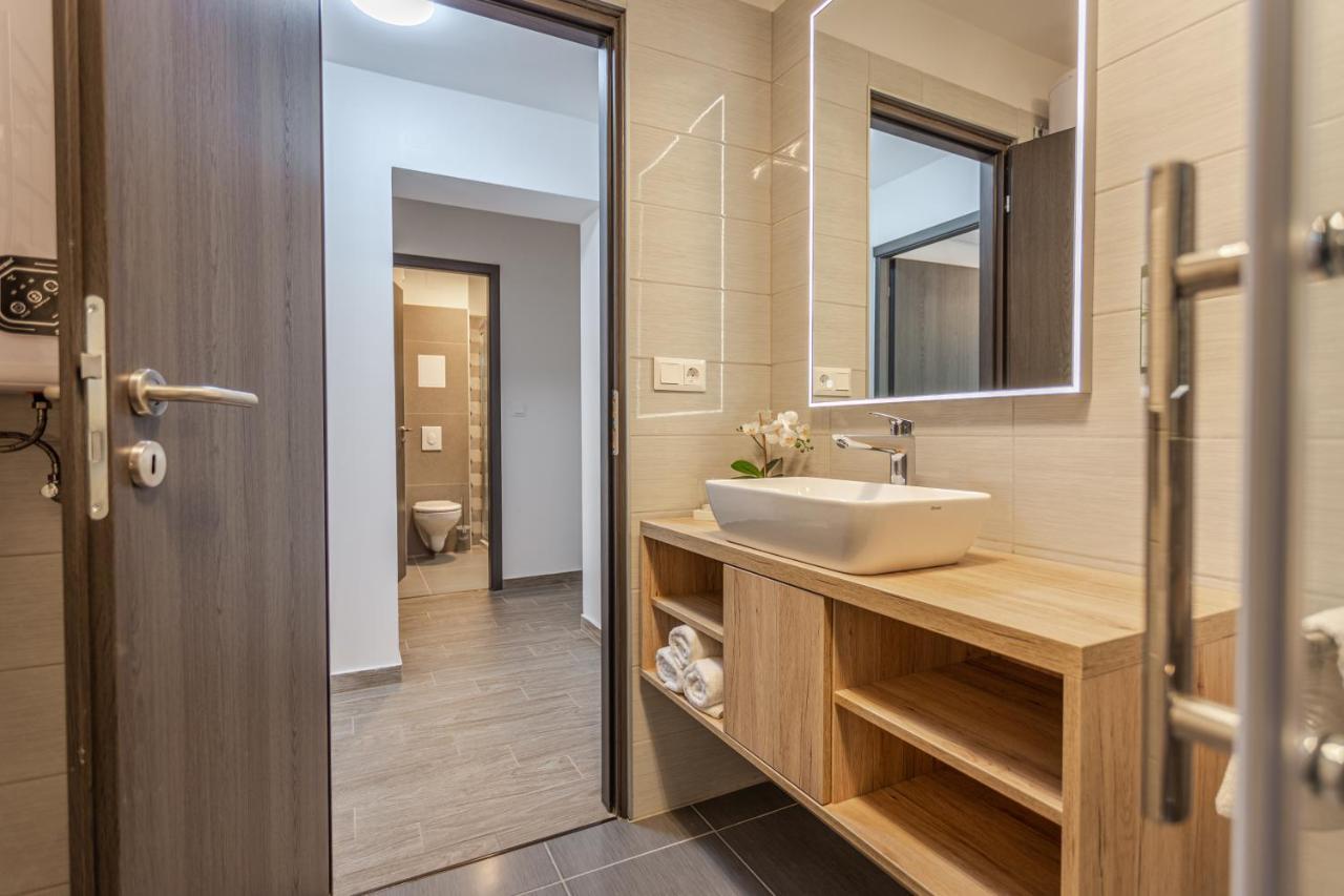 Viktoria Apartman Gyula Exteriér fotografie