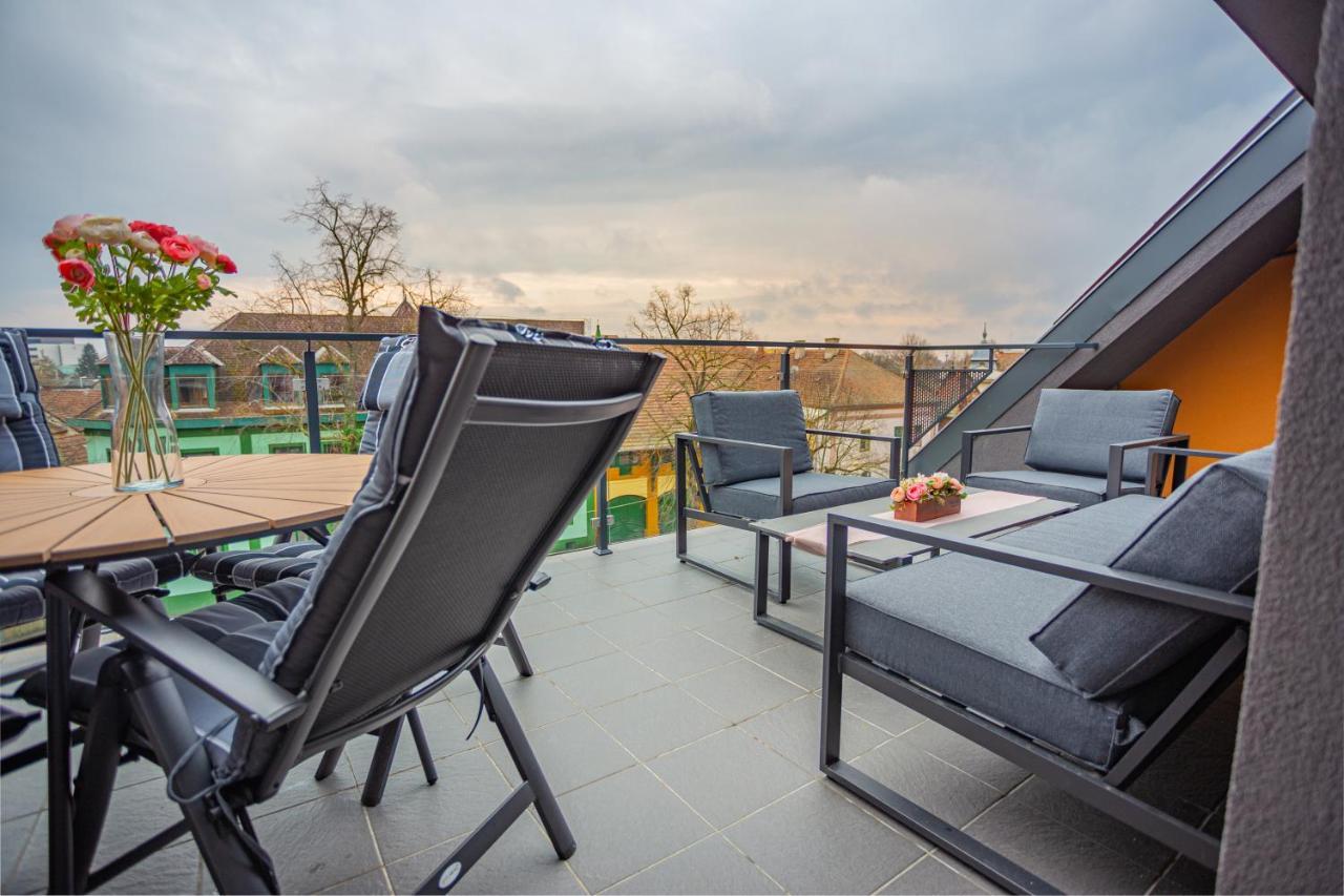 Viktoria Apartman Gyula Exteriér fotografie
